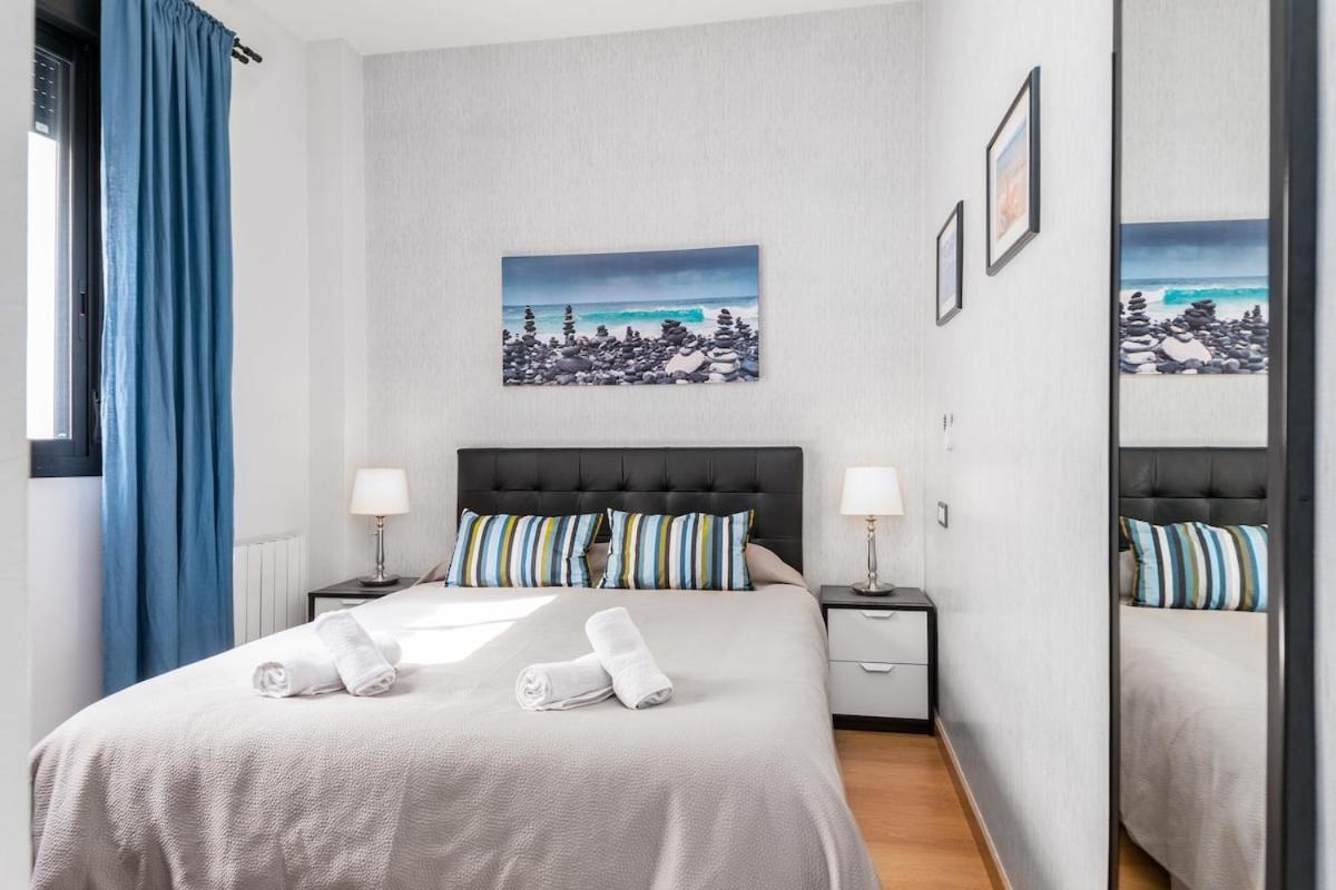 -Malagasunapts- Modern Citycentre Pool&Parking Exterior photo